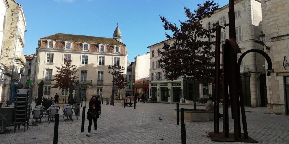 Le Clos Chassaing N1 - Wifi - Centre Ville-Property Rental Nm Périgueux Dış mekan fotoğraf